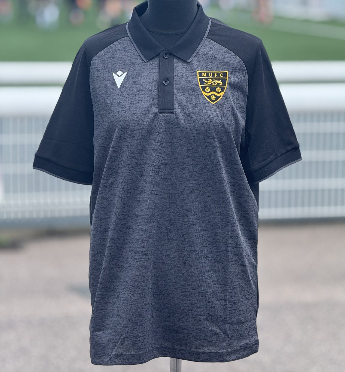 Aulos Black Polo